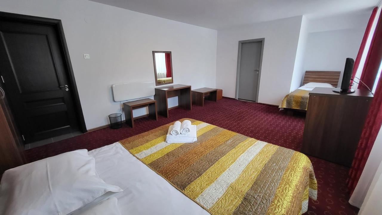 Boutique Global Aparthotel Brassó Kültér fotó