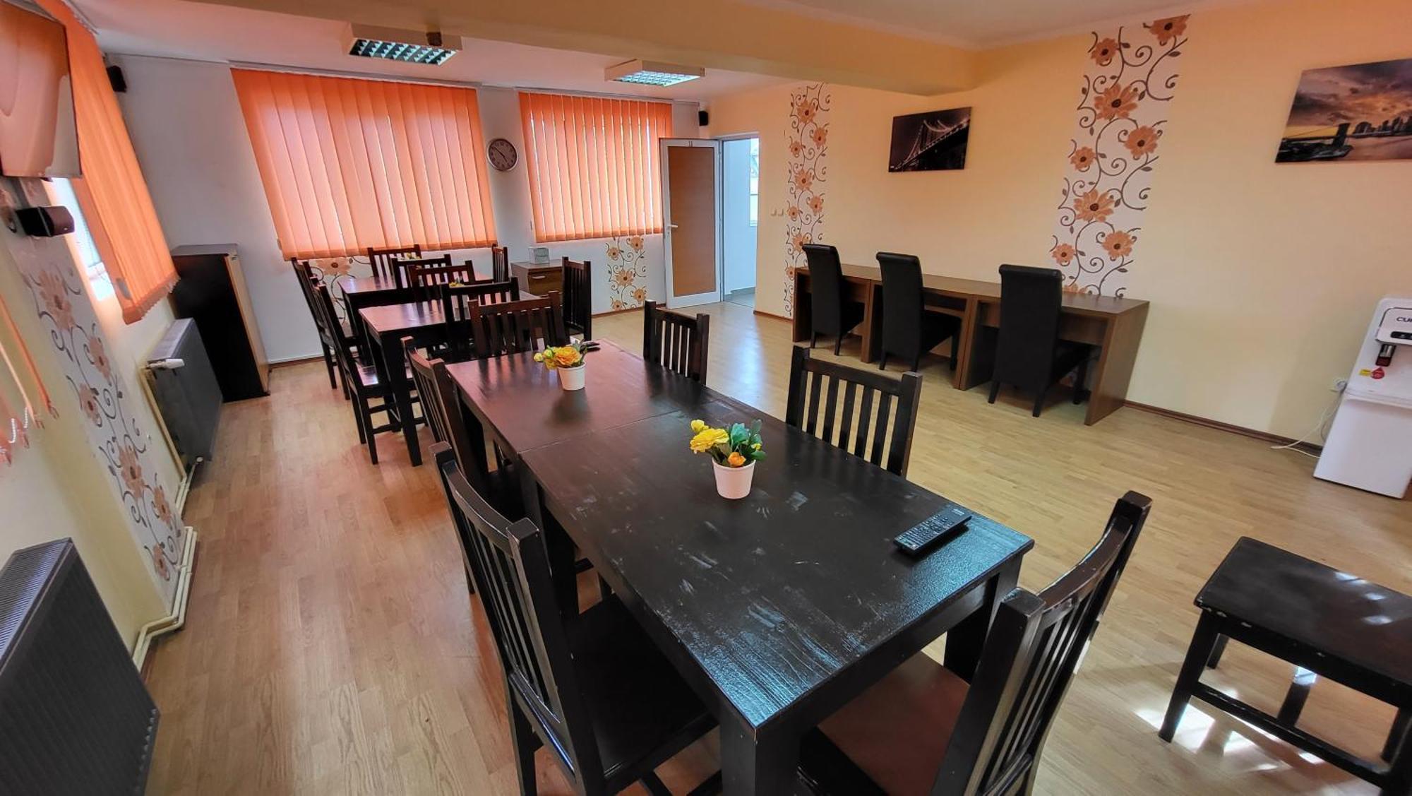 Boutique Global Aparthotel Brassó Kültér fotó