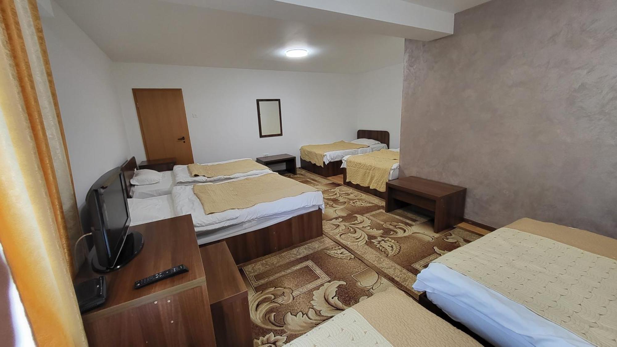 Boutique Global Aparthotel Brassó Kültér fotó