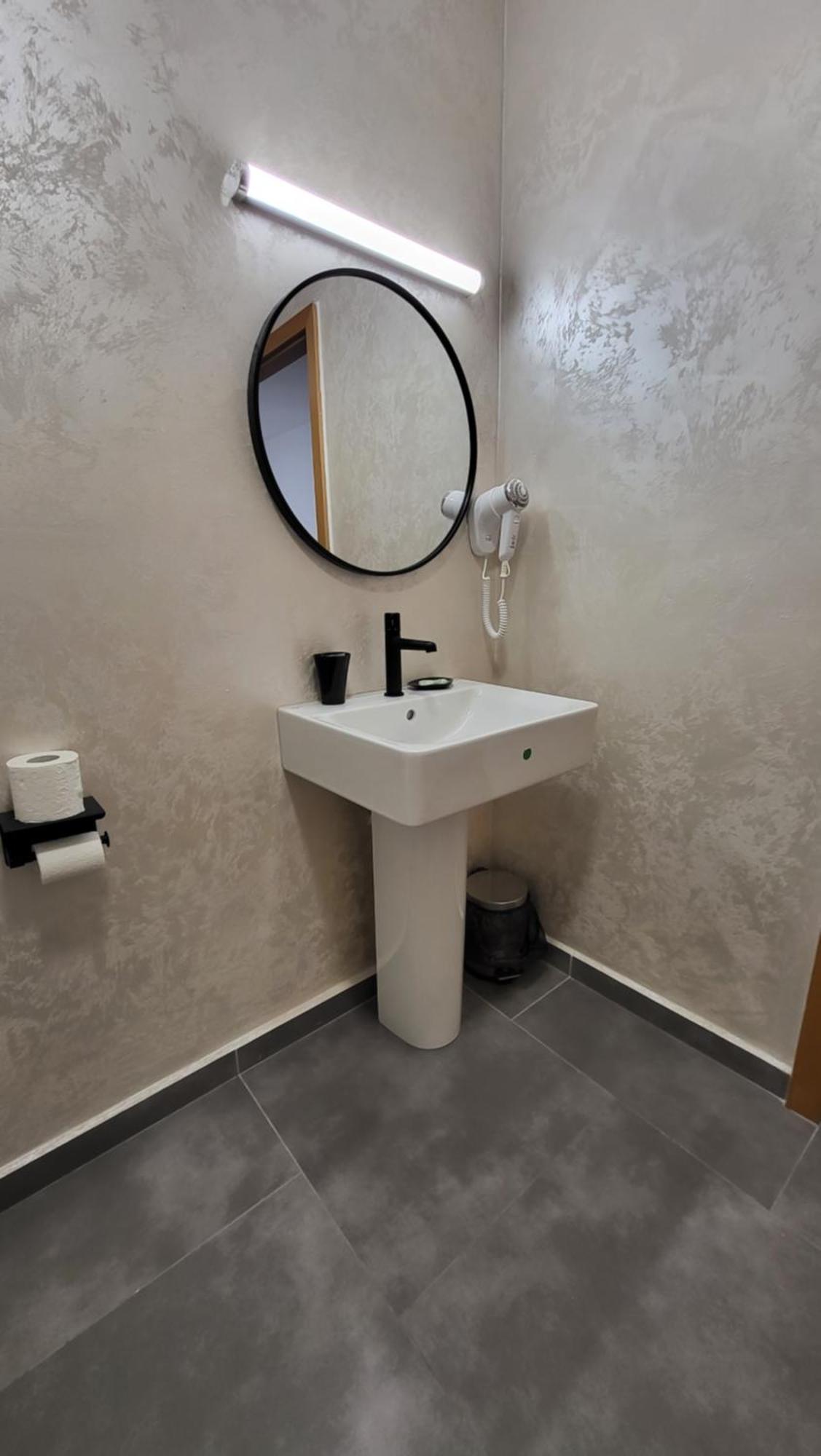 Boutique Global Aparthotel Brassó Kültér fotó