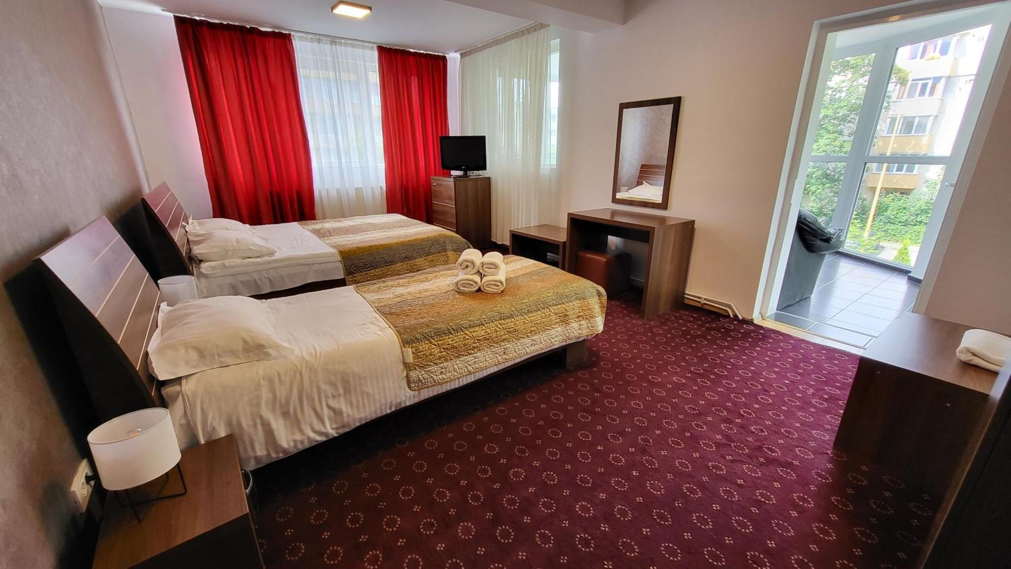 Boutique Global Aparthotel Brassó Kültér fotó